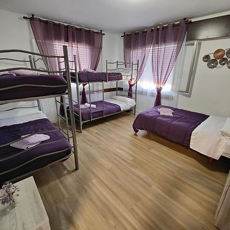 Albergue Vintecatro كالداس دي ريس المظهر الخارجي الصورة
