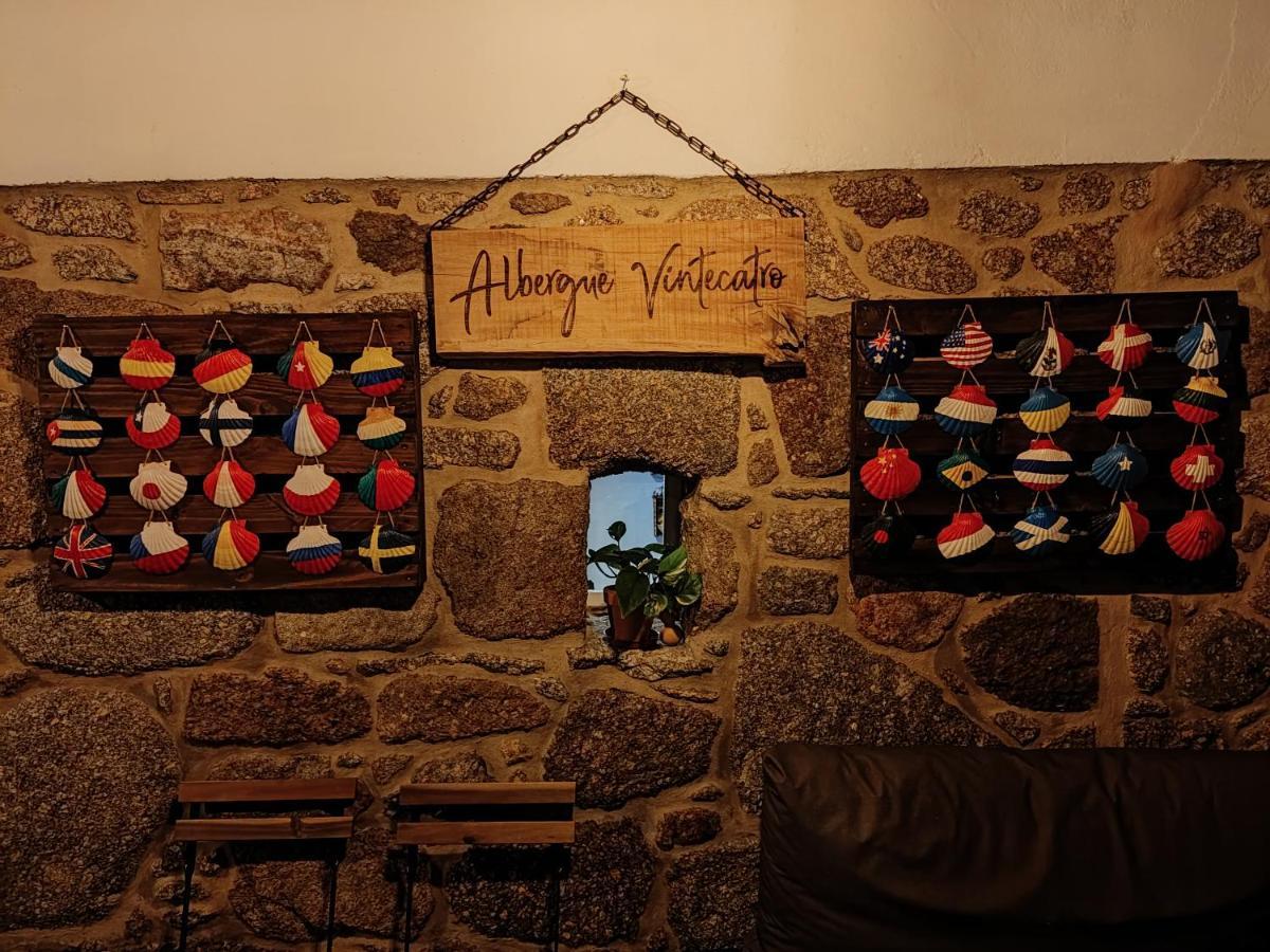 Albergue Vintecatro كالداس دي ريس المظهر الخارجي الصورة